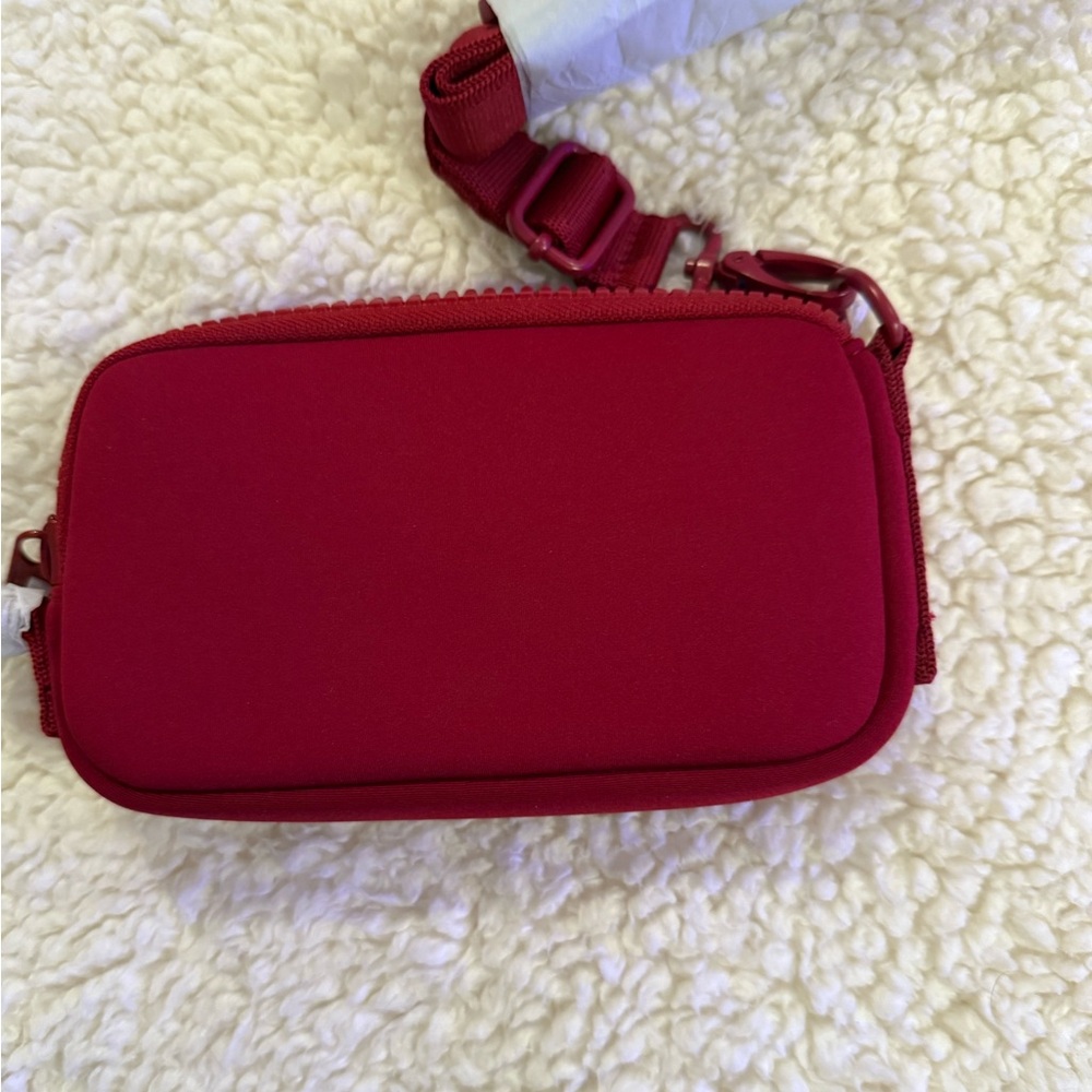 Dagne Dover for Sephora Phone Sling Crossbody NWT - Picture 2 of 5